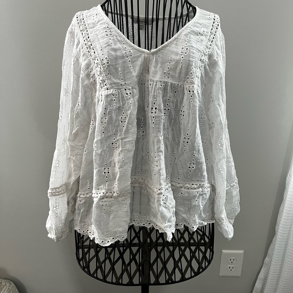 Womens American Eagle Lace Blouse M